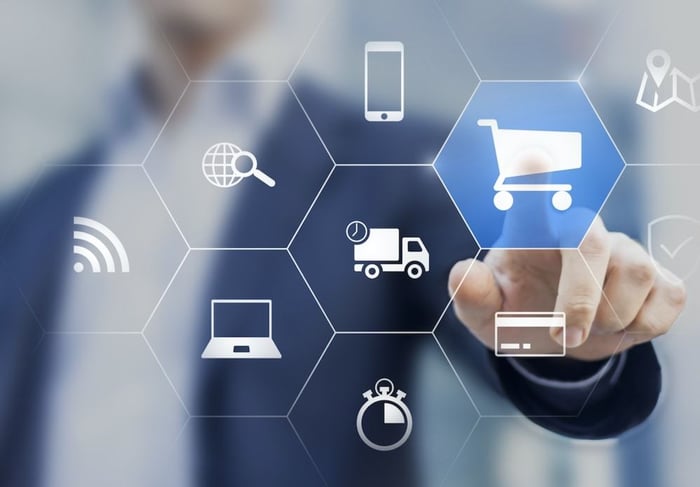 Magazzino-Automatico-per-e-commerce